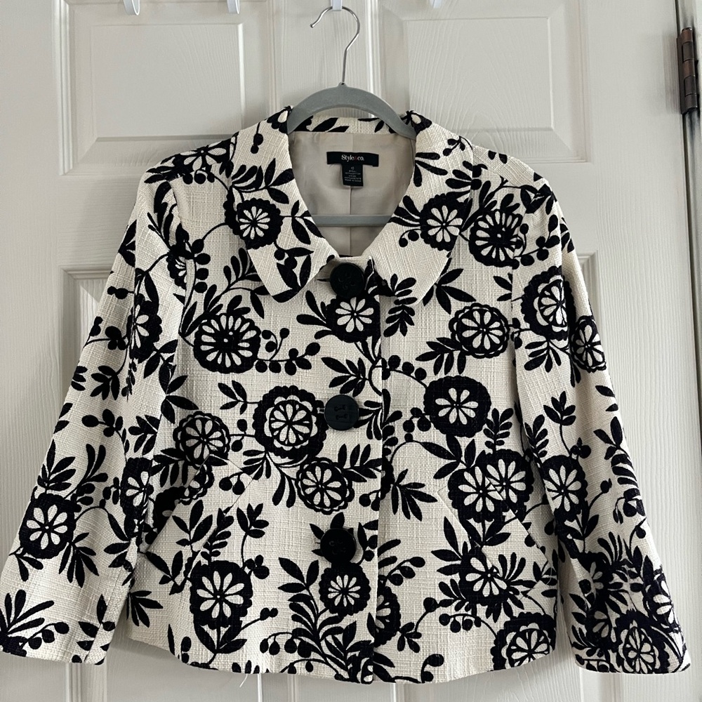 Style & Co. Black and White Floral Blazer